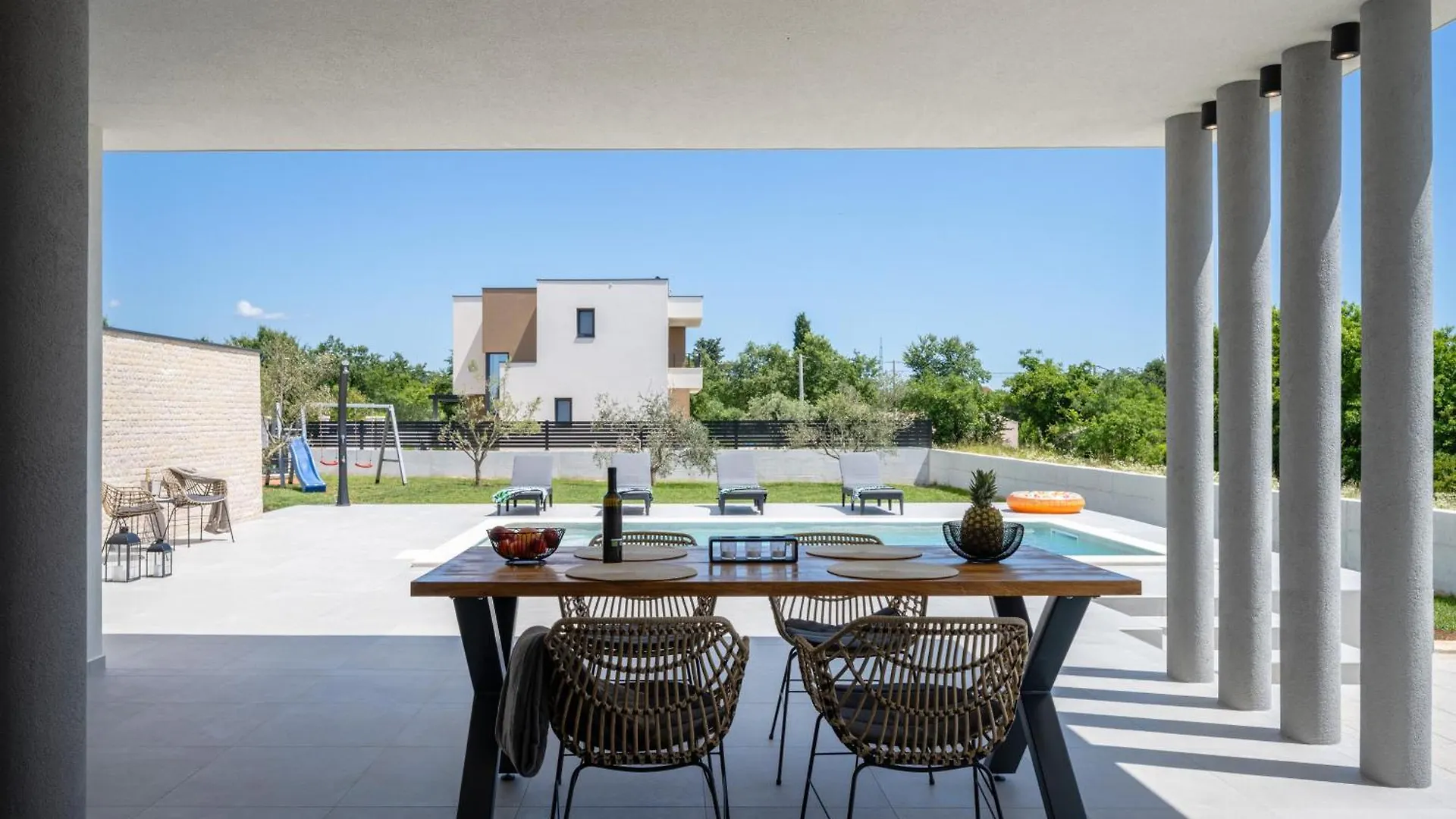 Top New Vila Orbanići 0*,  Croacia